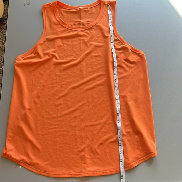 Lululemon Tank - Picture 6 of 6